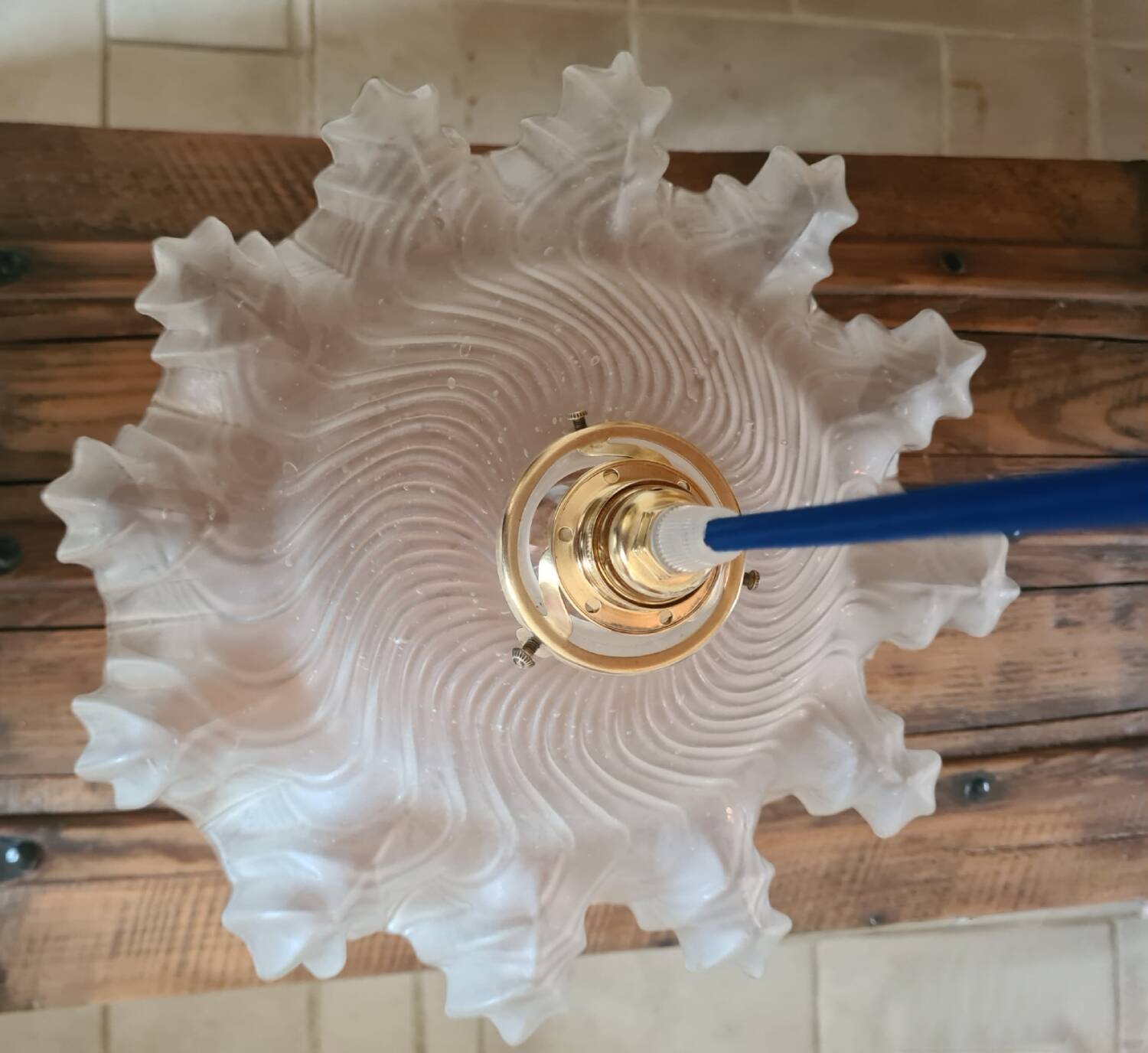 Vintage frosted glass lampshade pendant light