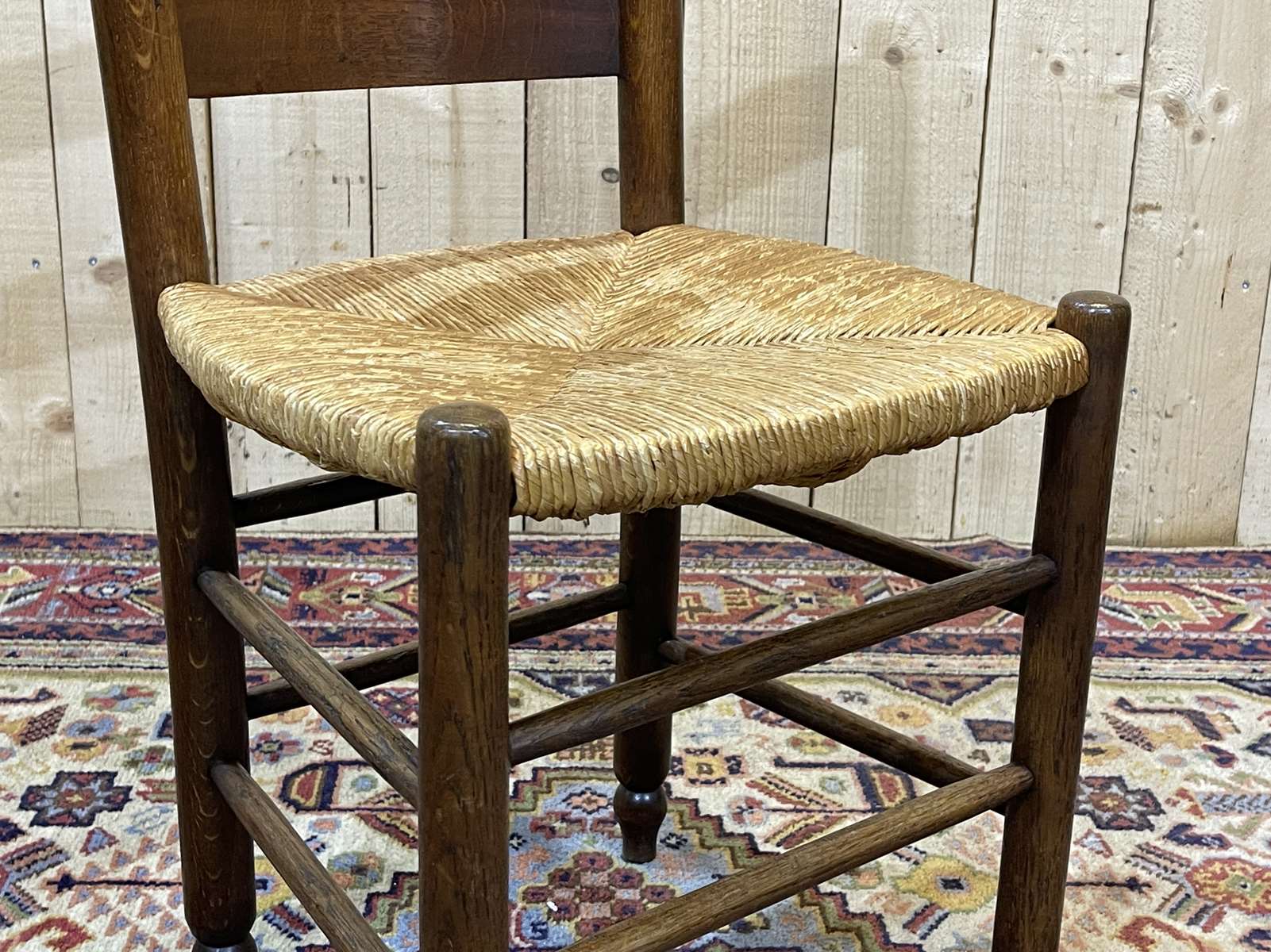 Suite of 8 oak chairs and straw seats - 1950s work