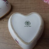 Heart-shaped porcelain jewelry box, Hammersley Bone China with gilding, England