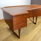 Boomerang desk by Peter Lovig Nielsen 1950/1960