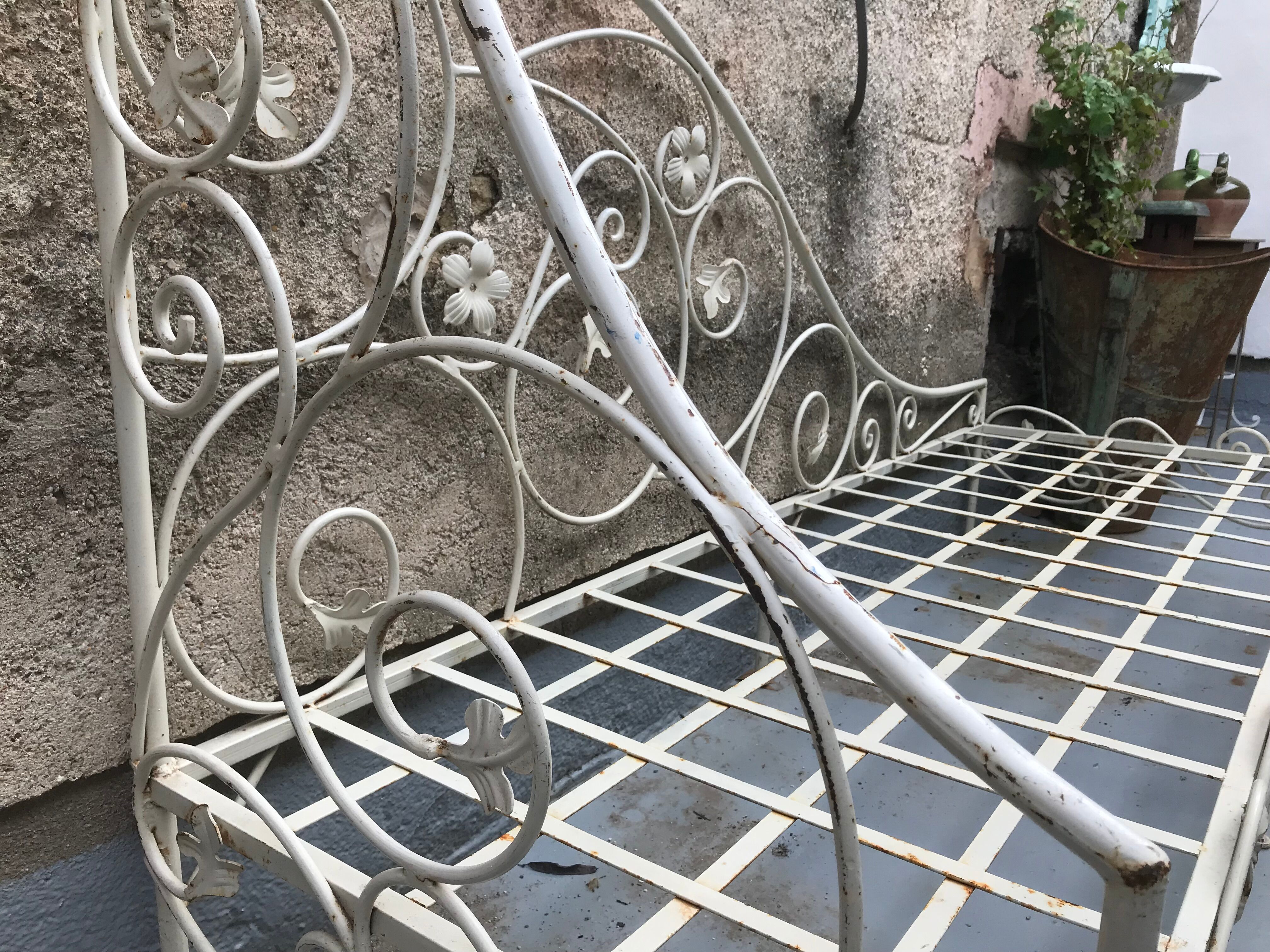 Vintage wrought iron daybed