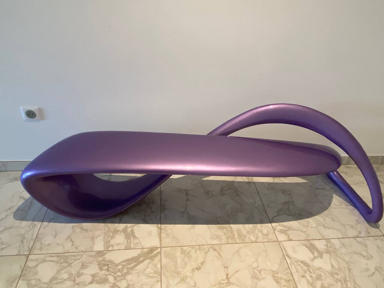 Banc E-Turn – Brodie Neill pour Kundalini