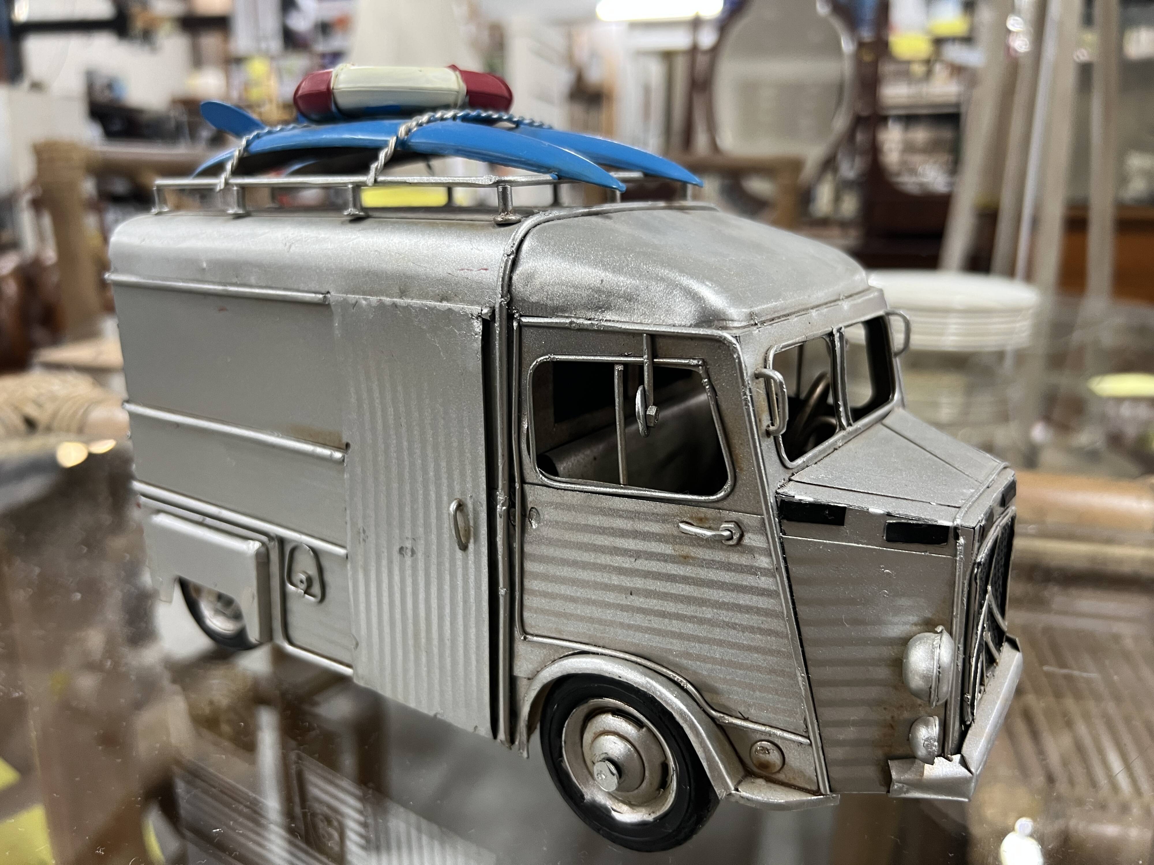 Miniature Citroën HY Norev vintage