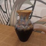 Vase signé Rhoda