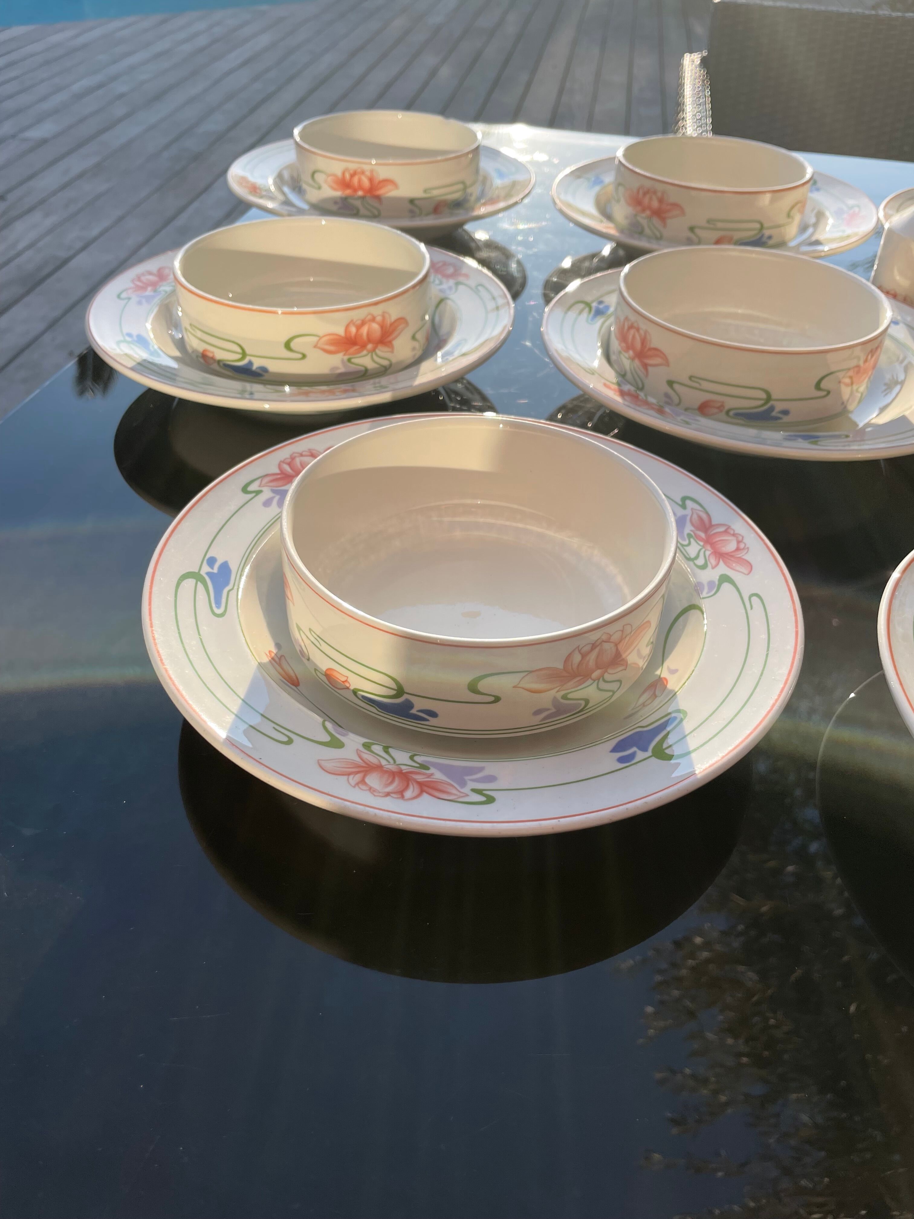 Set Hollow plates and ramekins Villeroy & Boch model FLORIDA