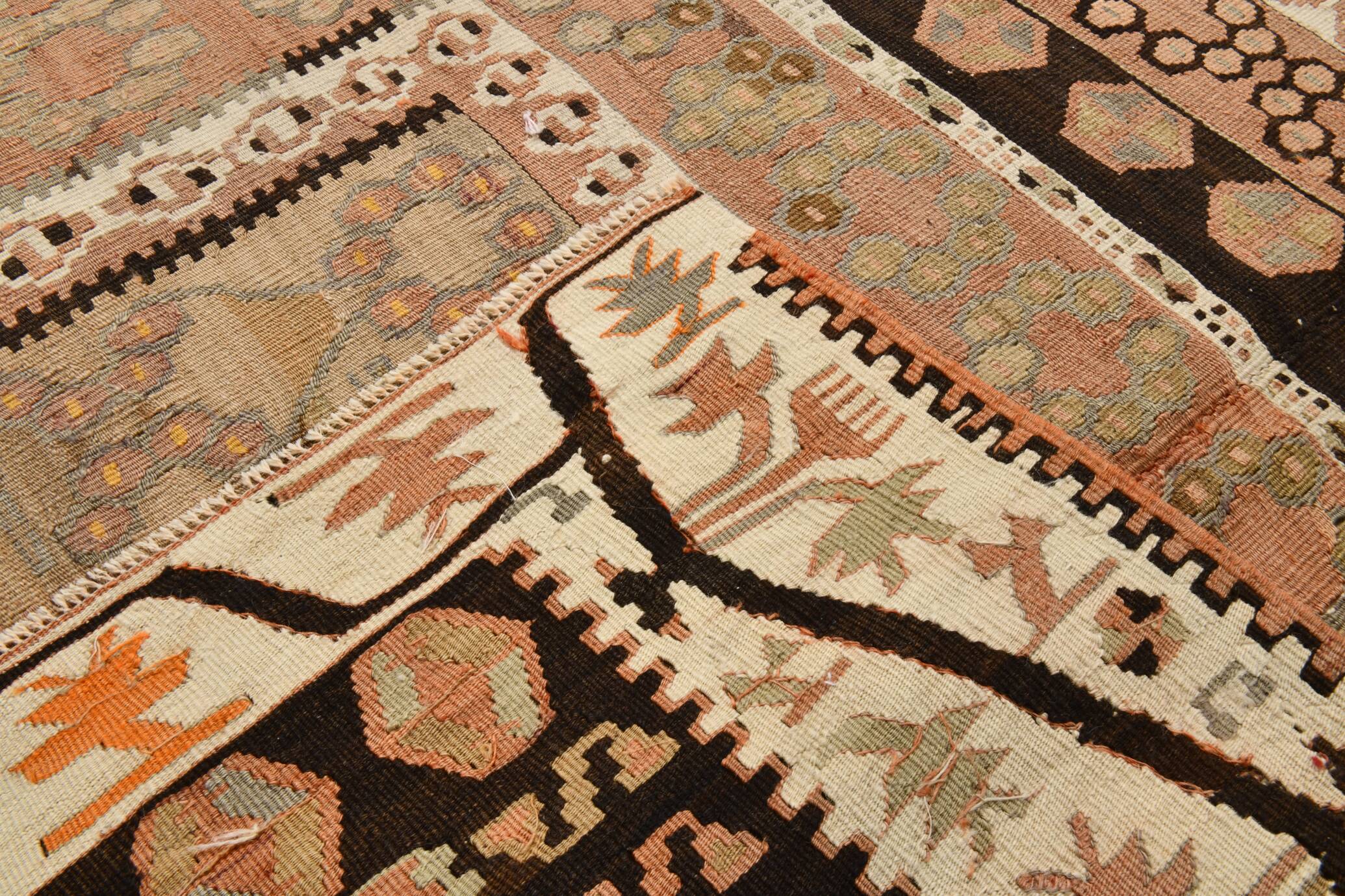 "Tapis Kilim Ancien 100% Laine – Grand Format, Pièce Rare à Motifs Ethnique