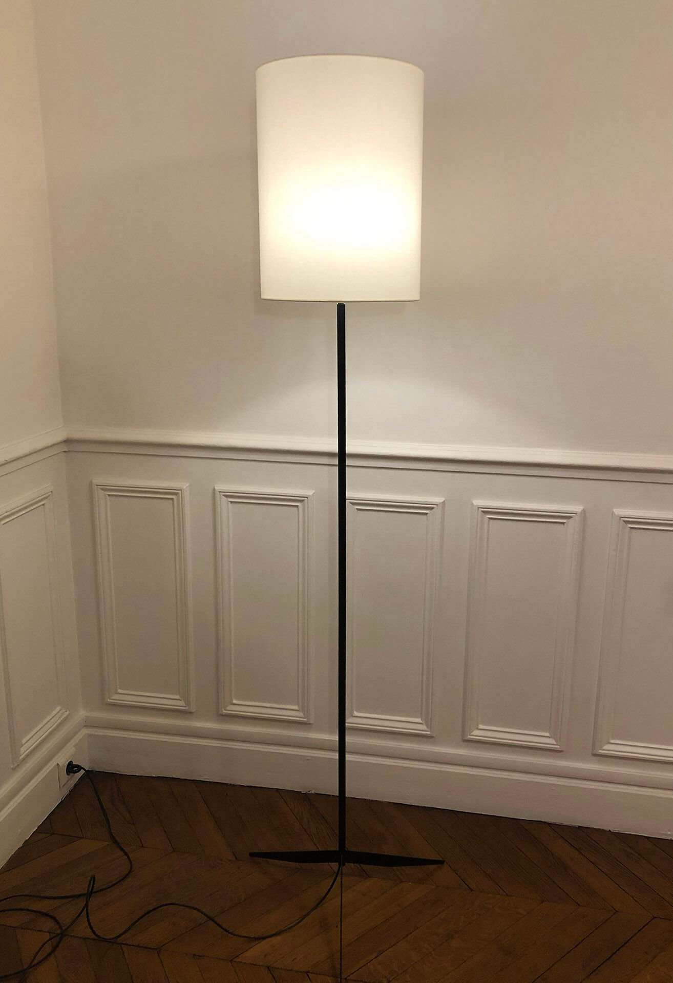 Lampadaire tripode design minimaliste des années 50