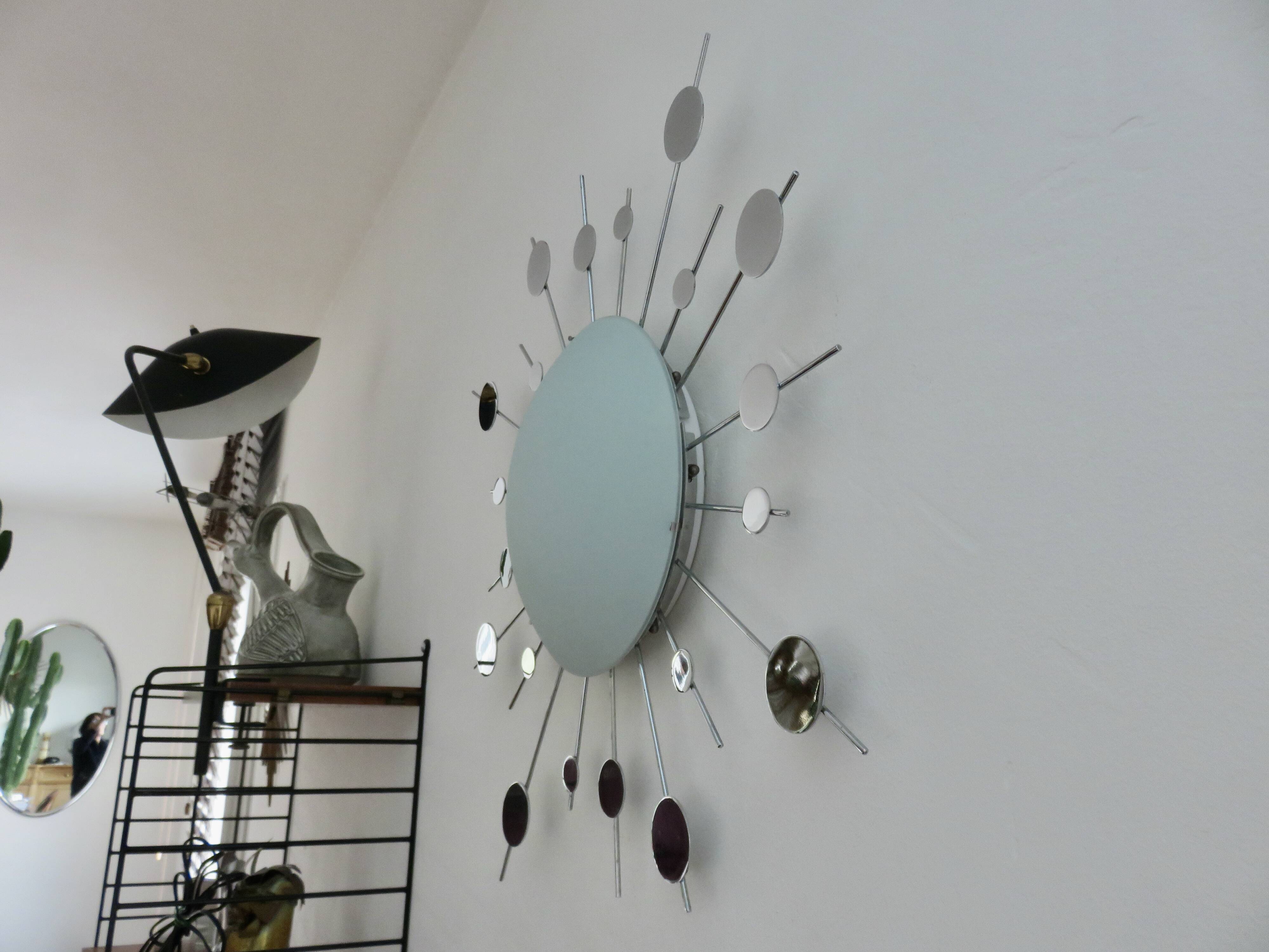 "Sun" wall lamp in chrome metal and frosted glass 80s 90s