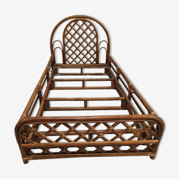 Rattan bamboo bed for one person