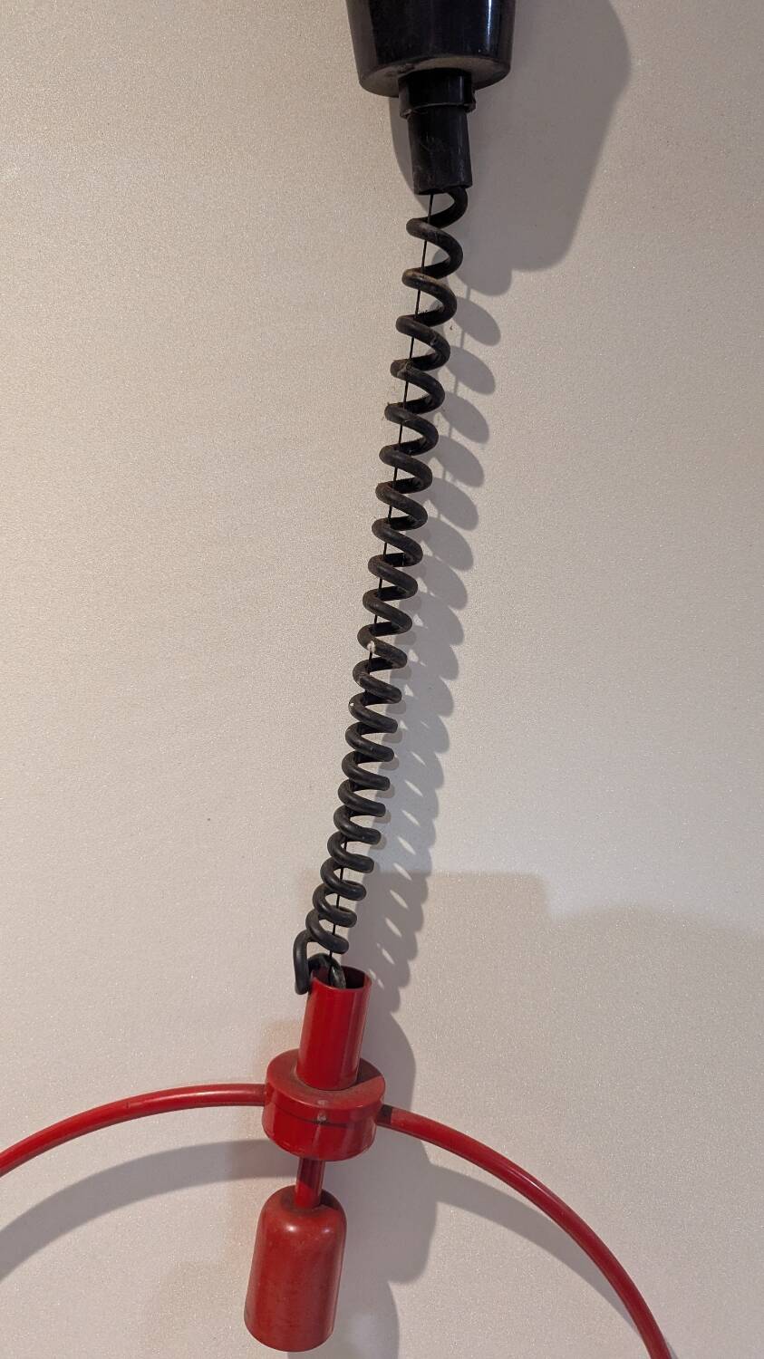 Red 1970s Molly suspension