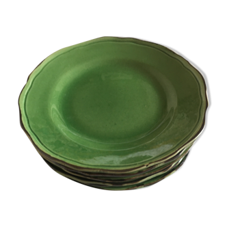 Set of plates with godrons in provence green enamelled earth