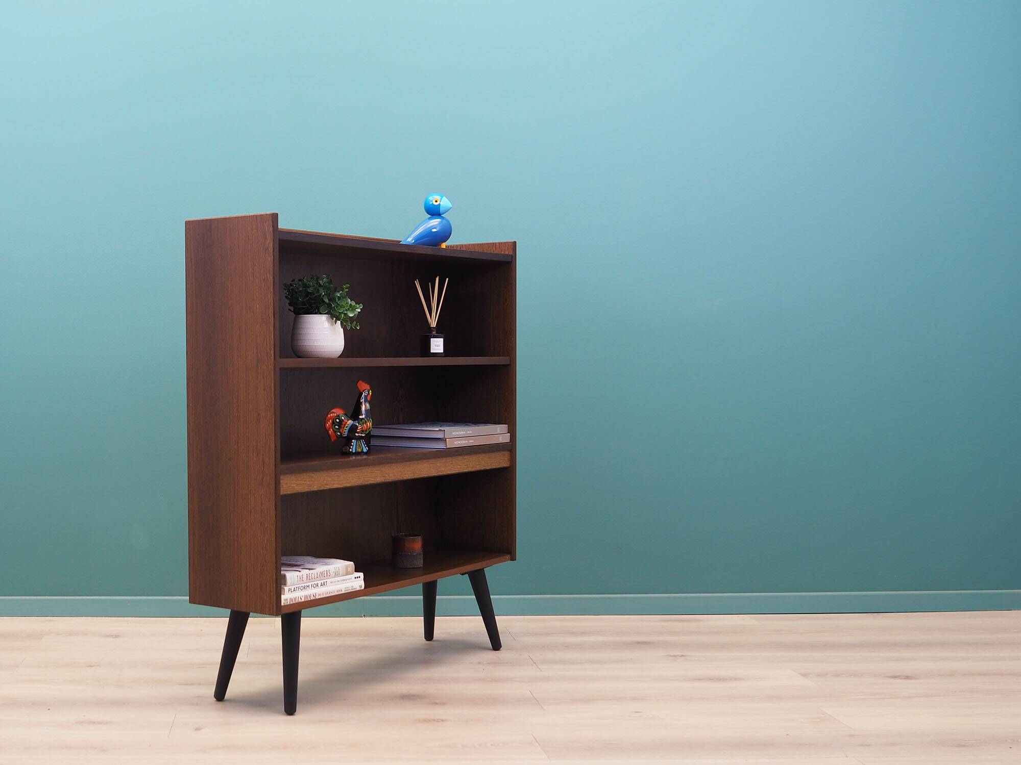 Oak bookcase, Danish design, 1970s, production: Denmark