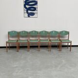 6 community chairs from the 80s