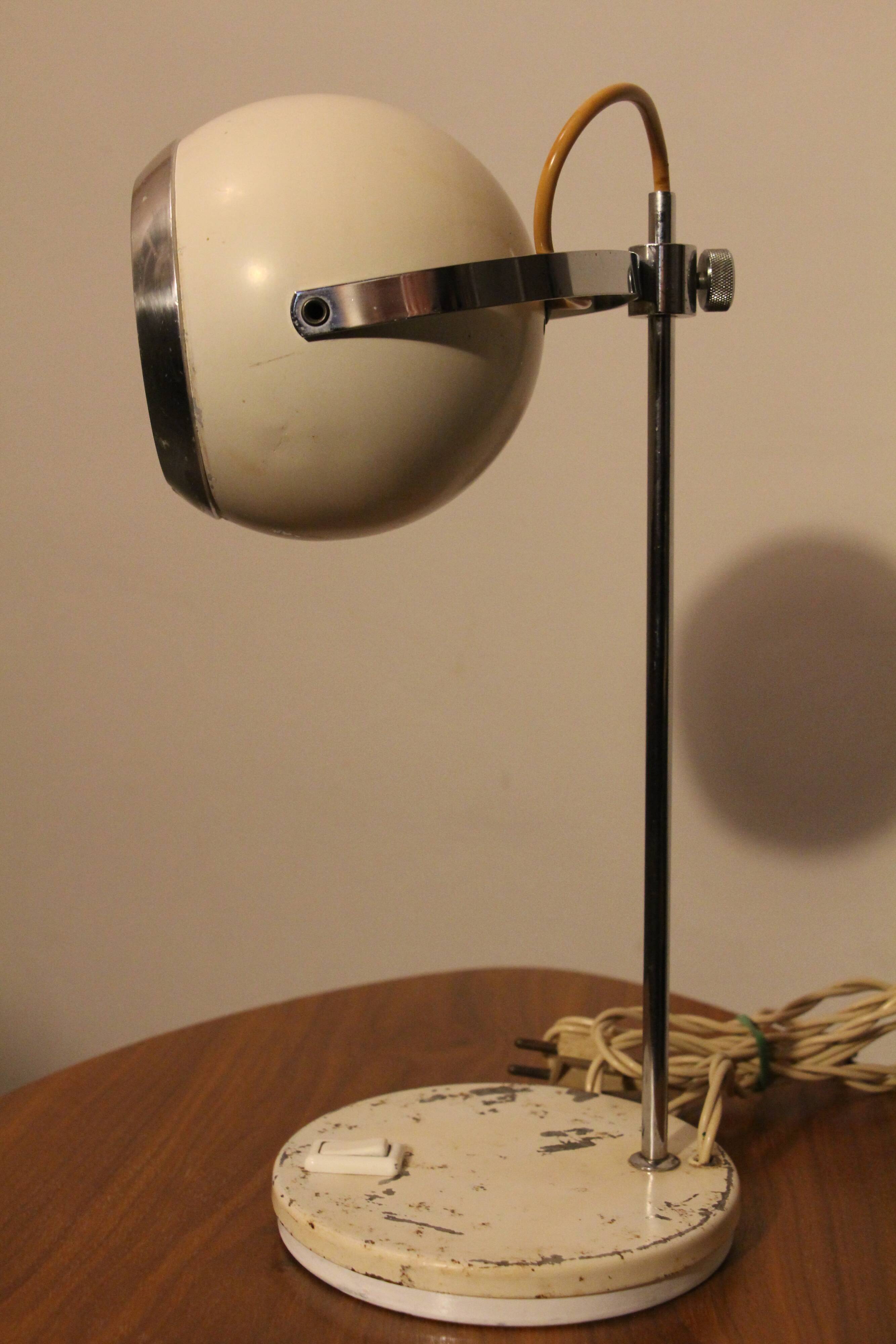 White eyeball desk lamp 60's