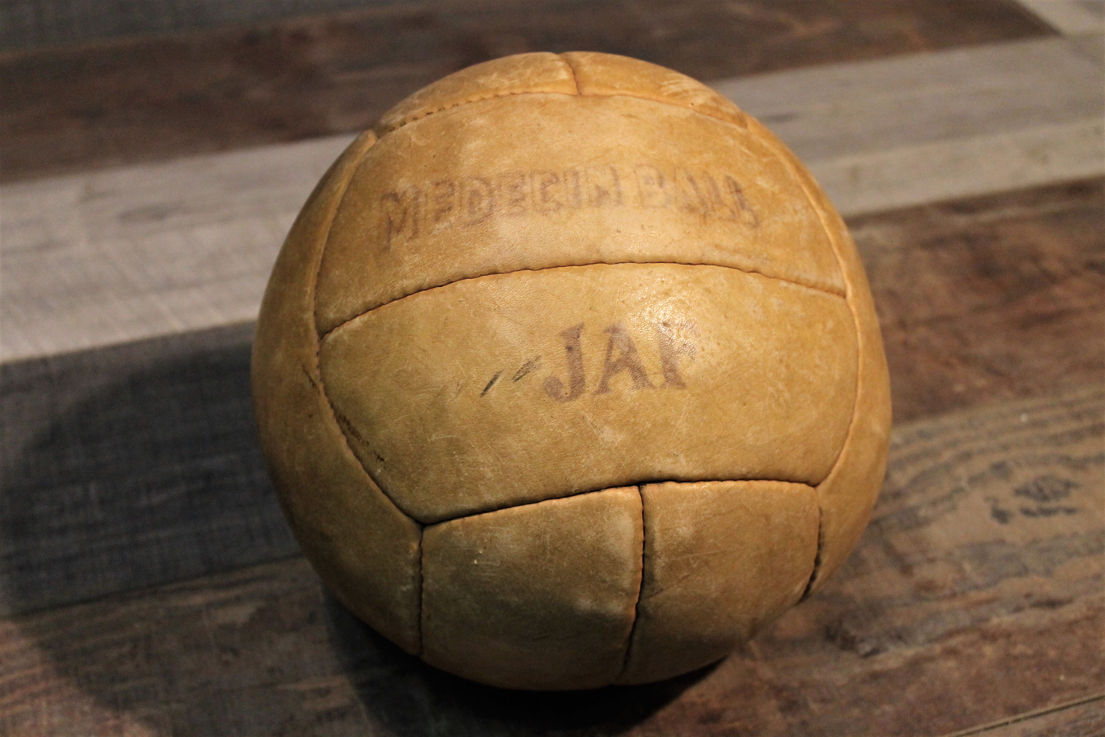 Balloon "medecine ball" jaf 1960