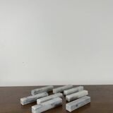 Lot de 8 portes-couteaux en marbre blanc