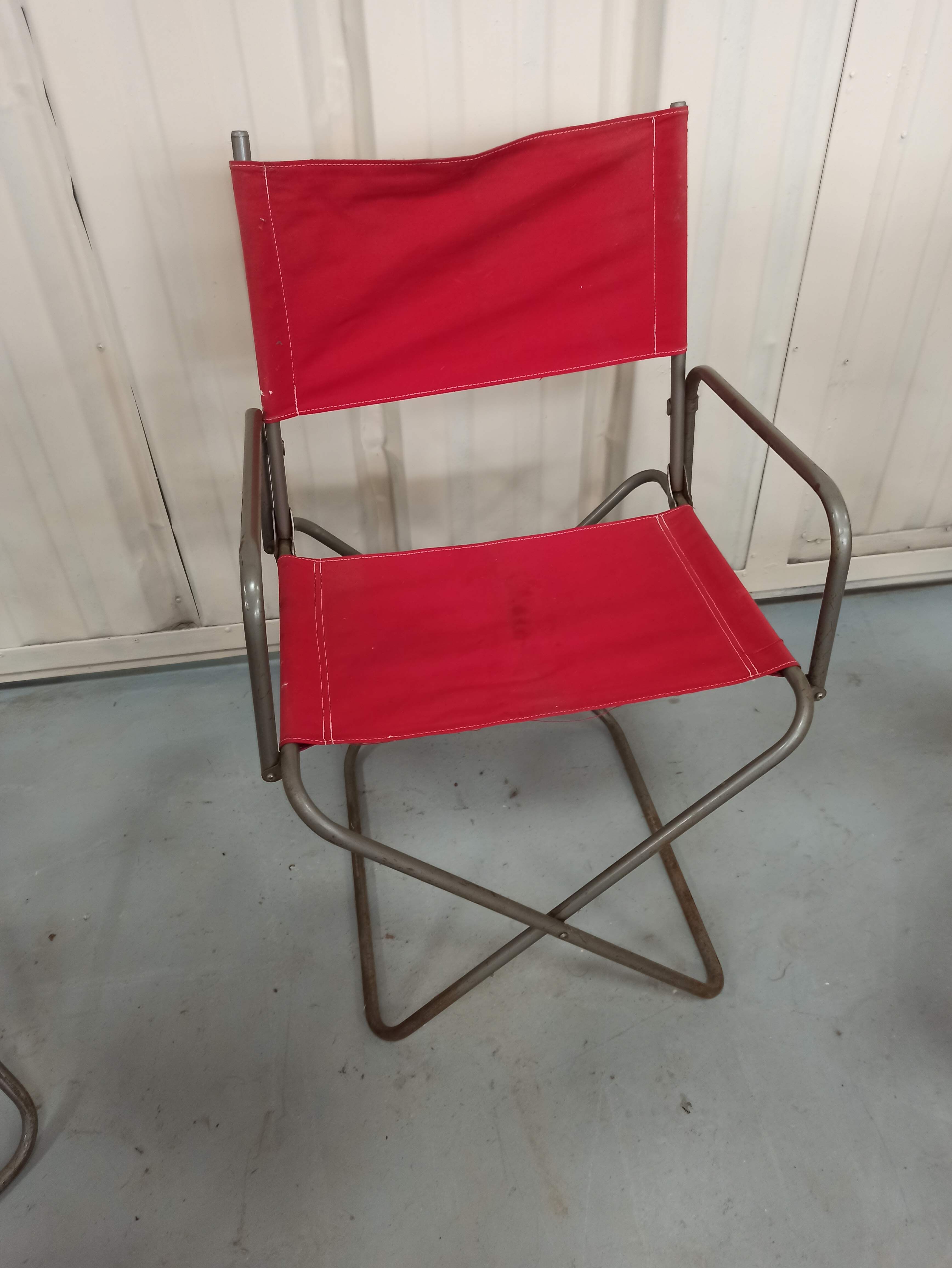 Lot 4 Renolux camping armchairs folding iron and red fabric