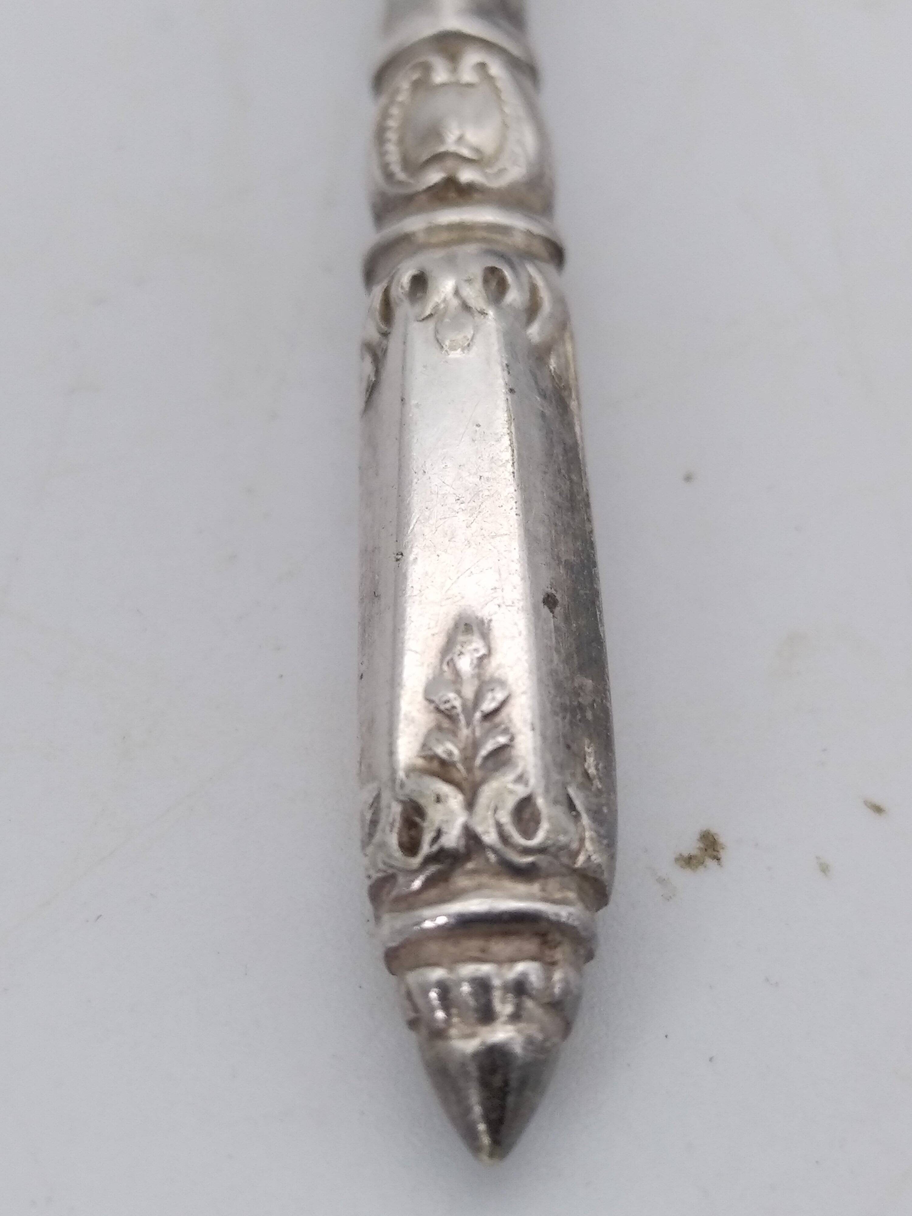 12 teaspoons/moka. 6 Boulenger and 6 laurel marking.