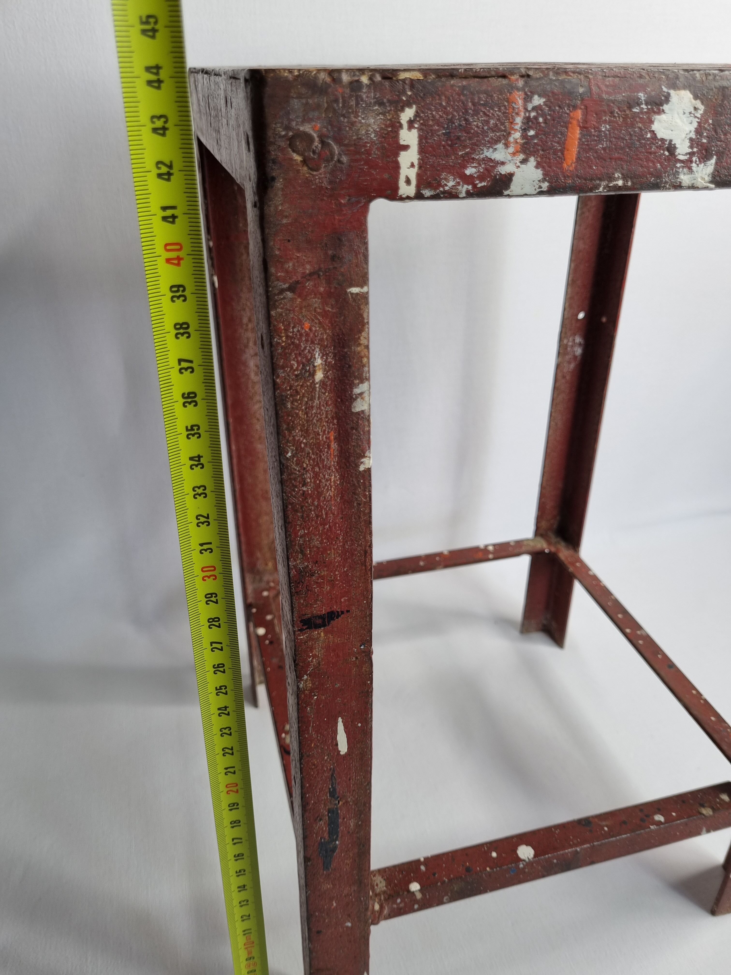 Metal workshop stool, 44 cm
