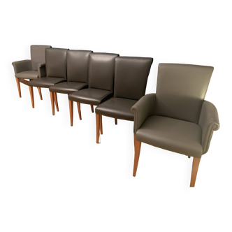 set of 6 (4 chairs and 2 armchairs) "vittoria" by Poltrona Frau.