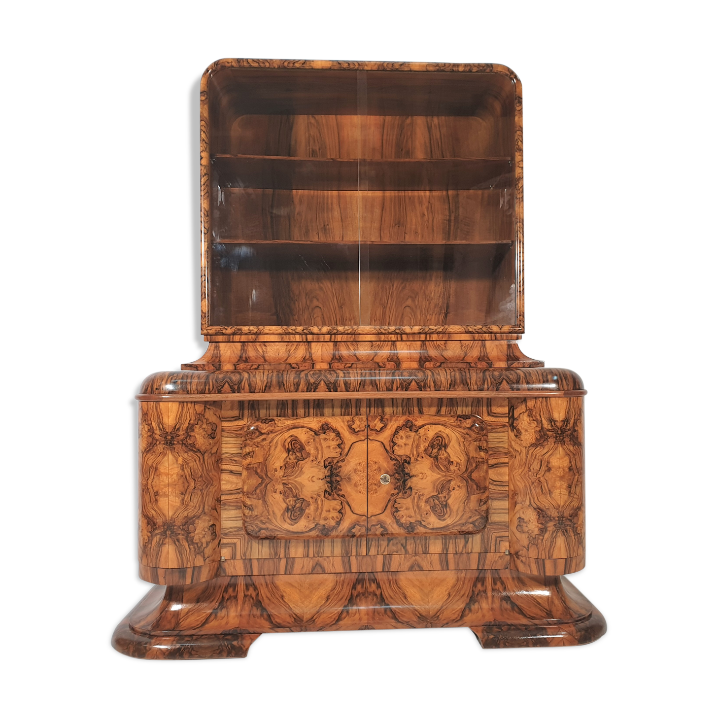 Art Deco chest of drawers1940s