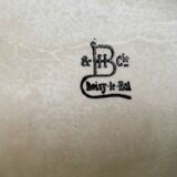 19th century majolica plate Hen and Chicks Choisy Le Roi