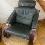 Pair of Scandinavian armchairs with a footrest from the NELO brand