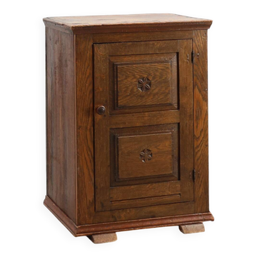 Rustic Solid Oak Cabinet with Geometric Floral Carvings, Belgium – 17th Cen