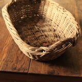 Wicker basket with two oval handles