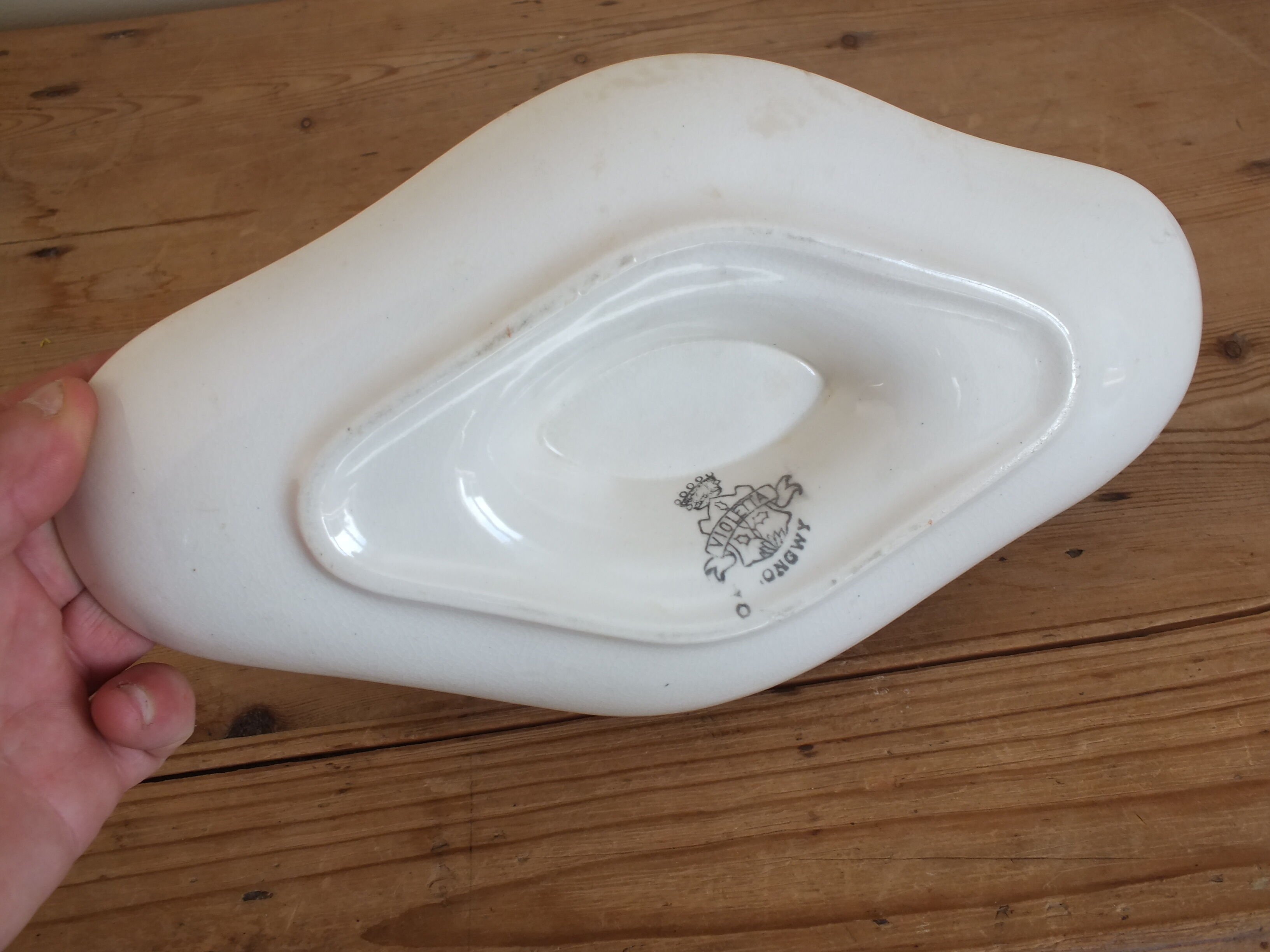 Old sauce boat Longwy Violetta
