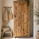 Grande bonnetière ancienne en bois massif – Pièce authentique