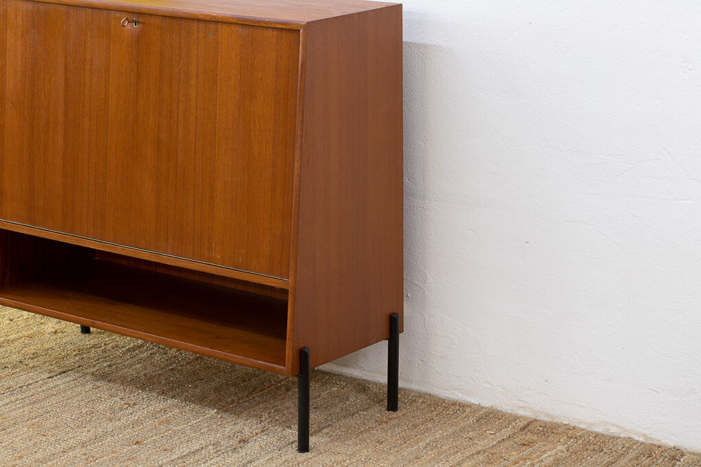 Scandinavian buffet 100 cm