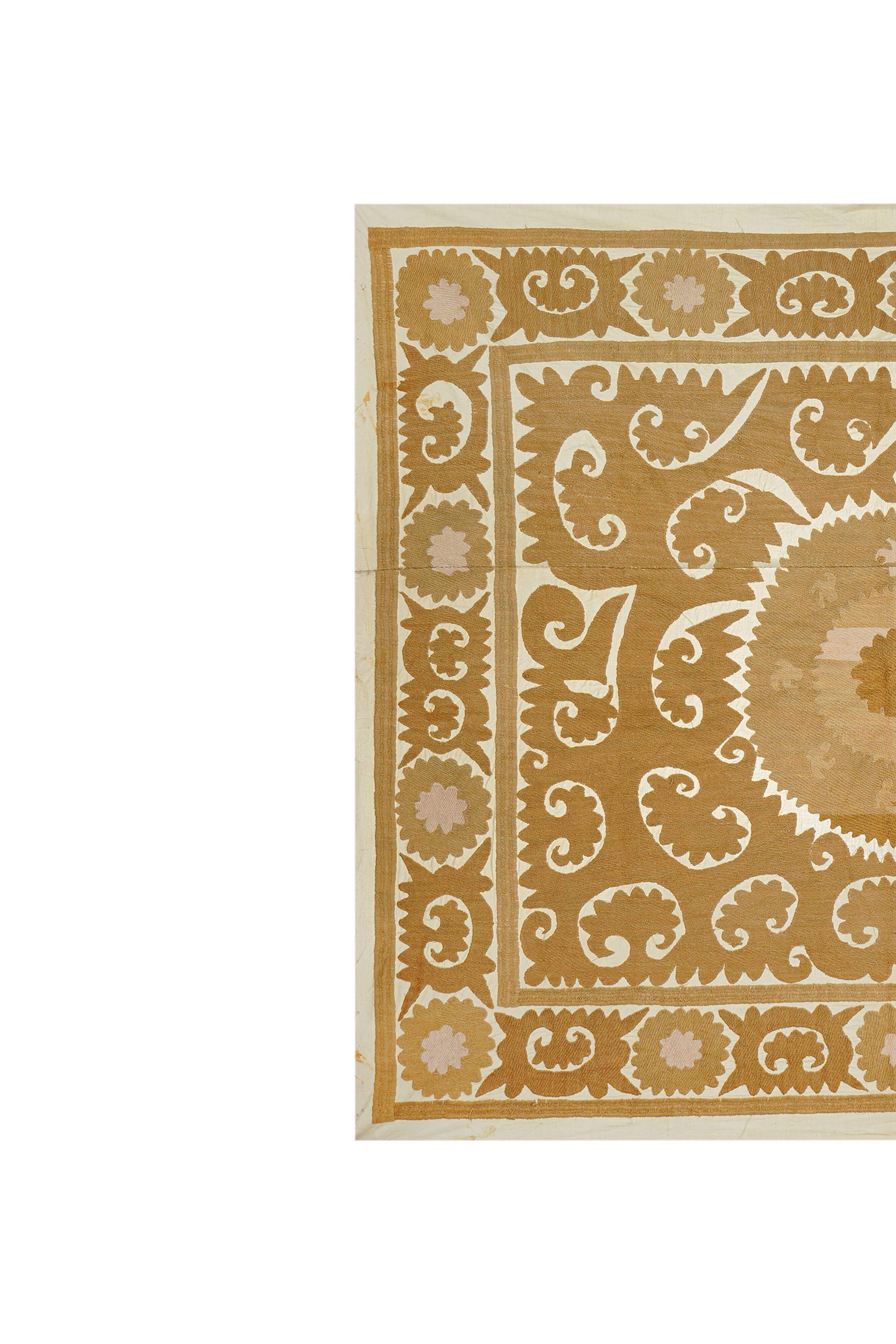 Vintage Turkish hand-knotted rug 127x142 cm