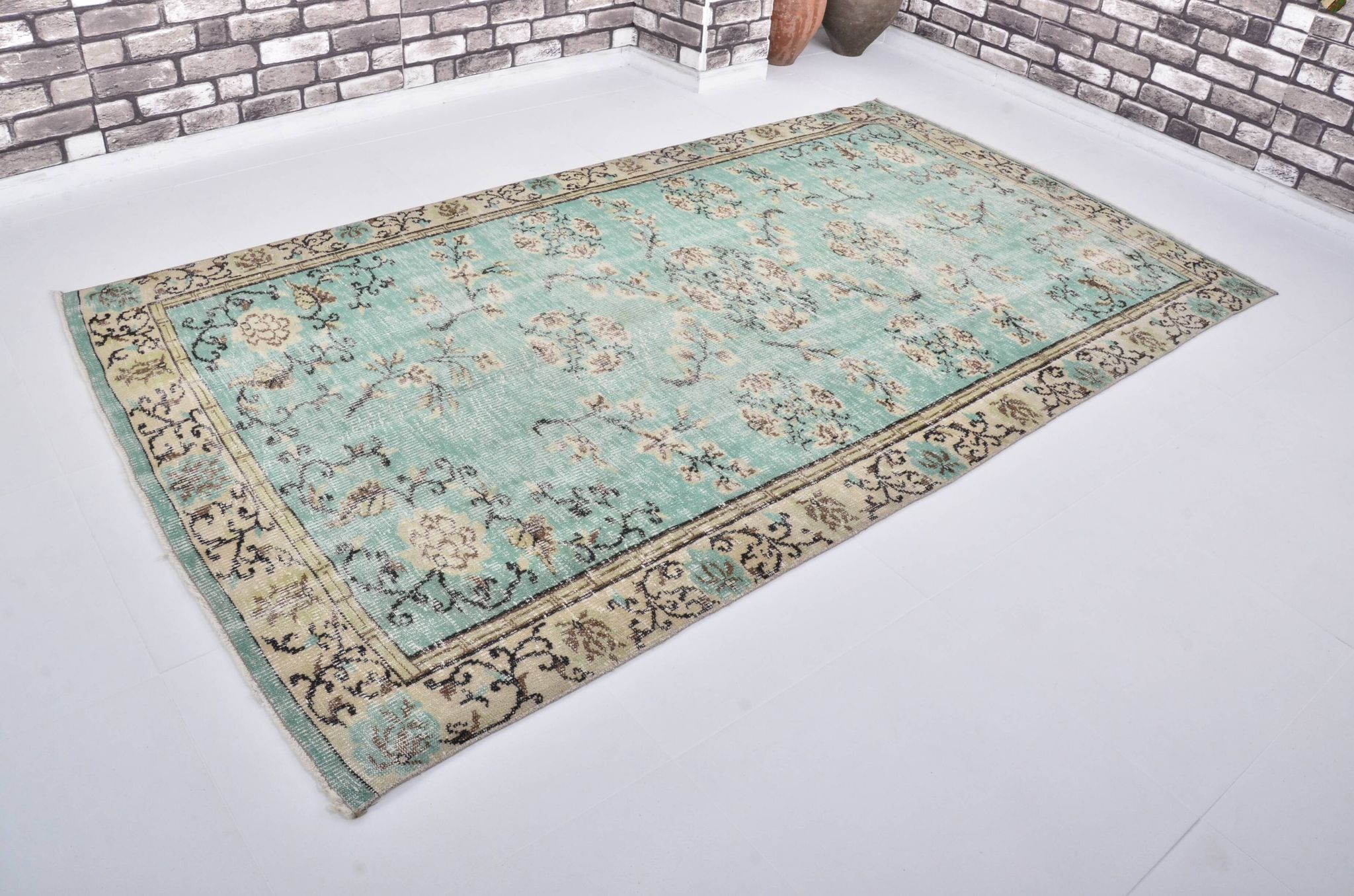 Tapis turc vintage Oushak sku 3307