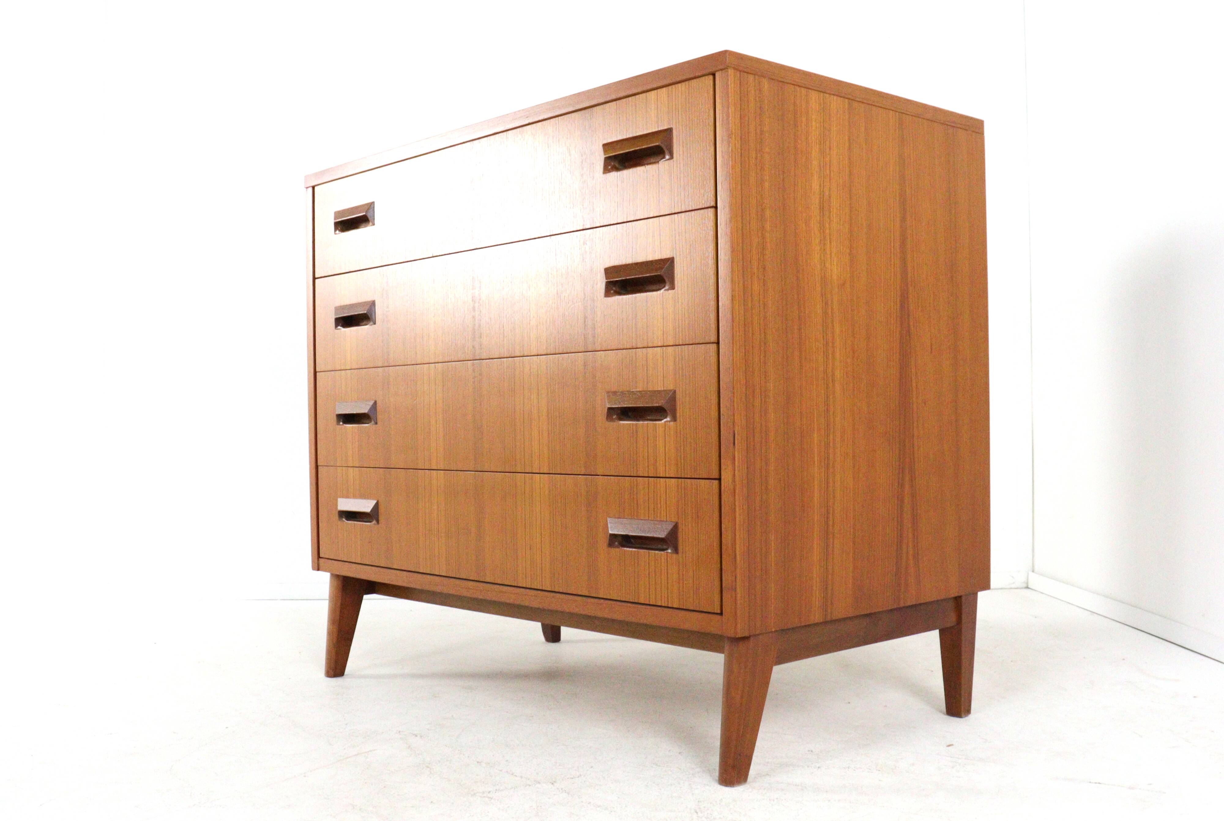 Danish design Drawer cabinet / commode in teak - mid century modern