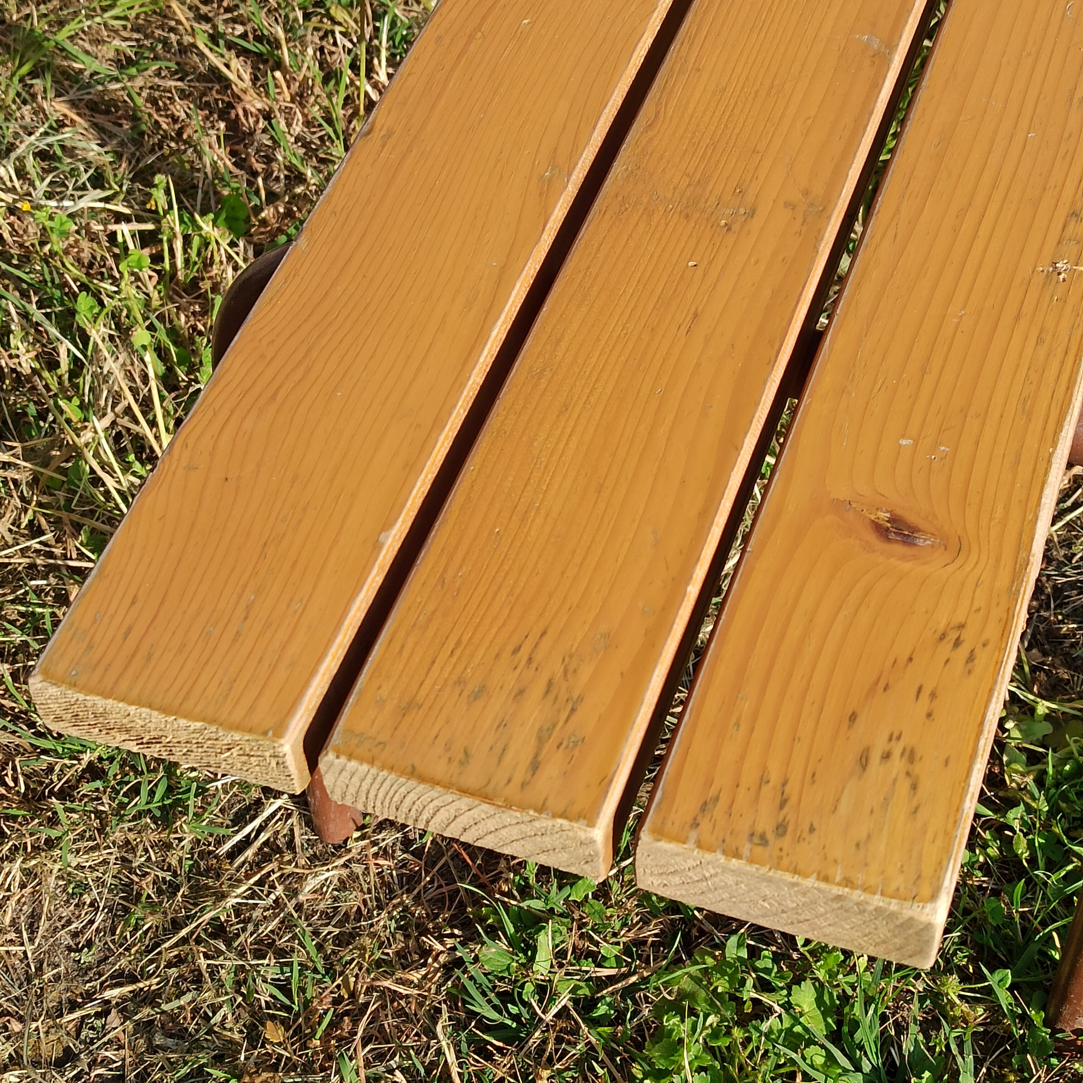 School bench 2 meters