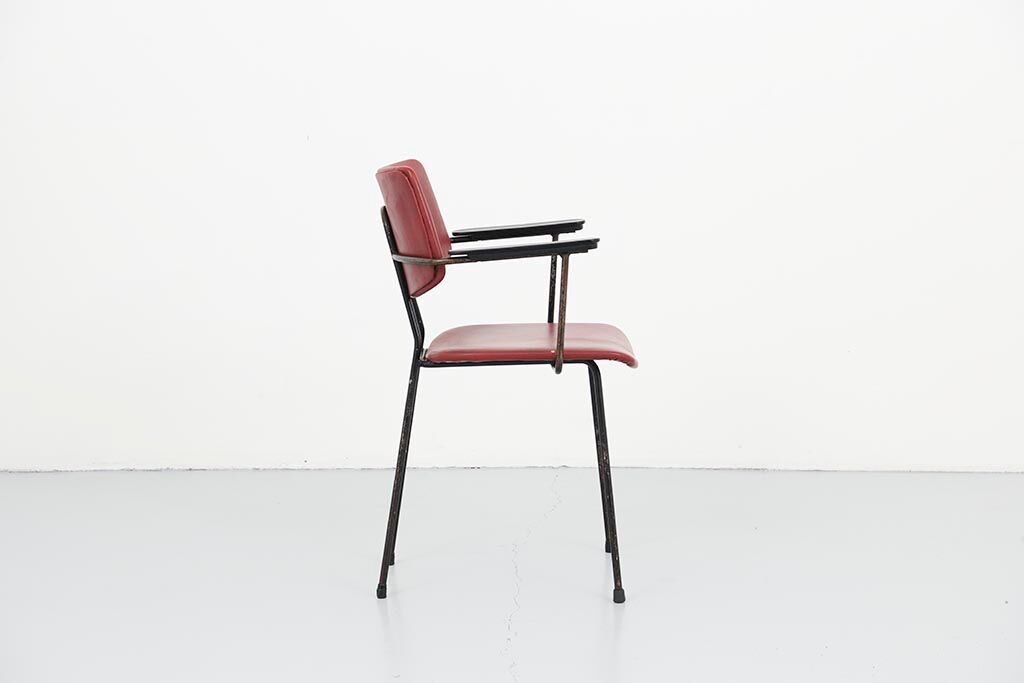Kembo chair simili burgundy leather with armrests