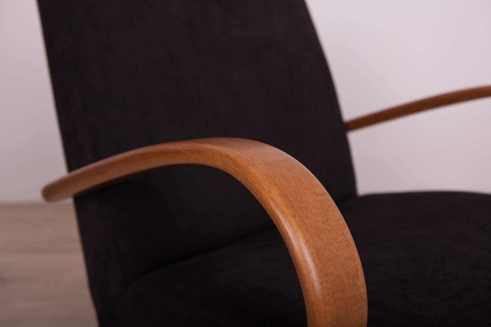 Model 53 Armchair by Jaroslav Smidek for TON, 1960s