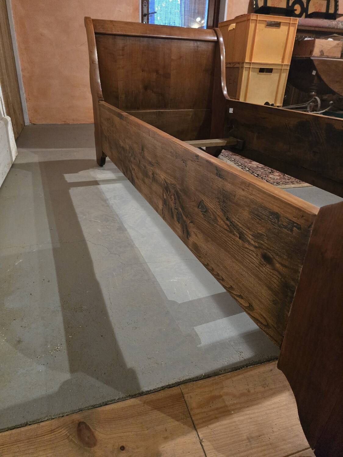 Light children's boat.