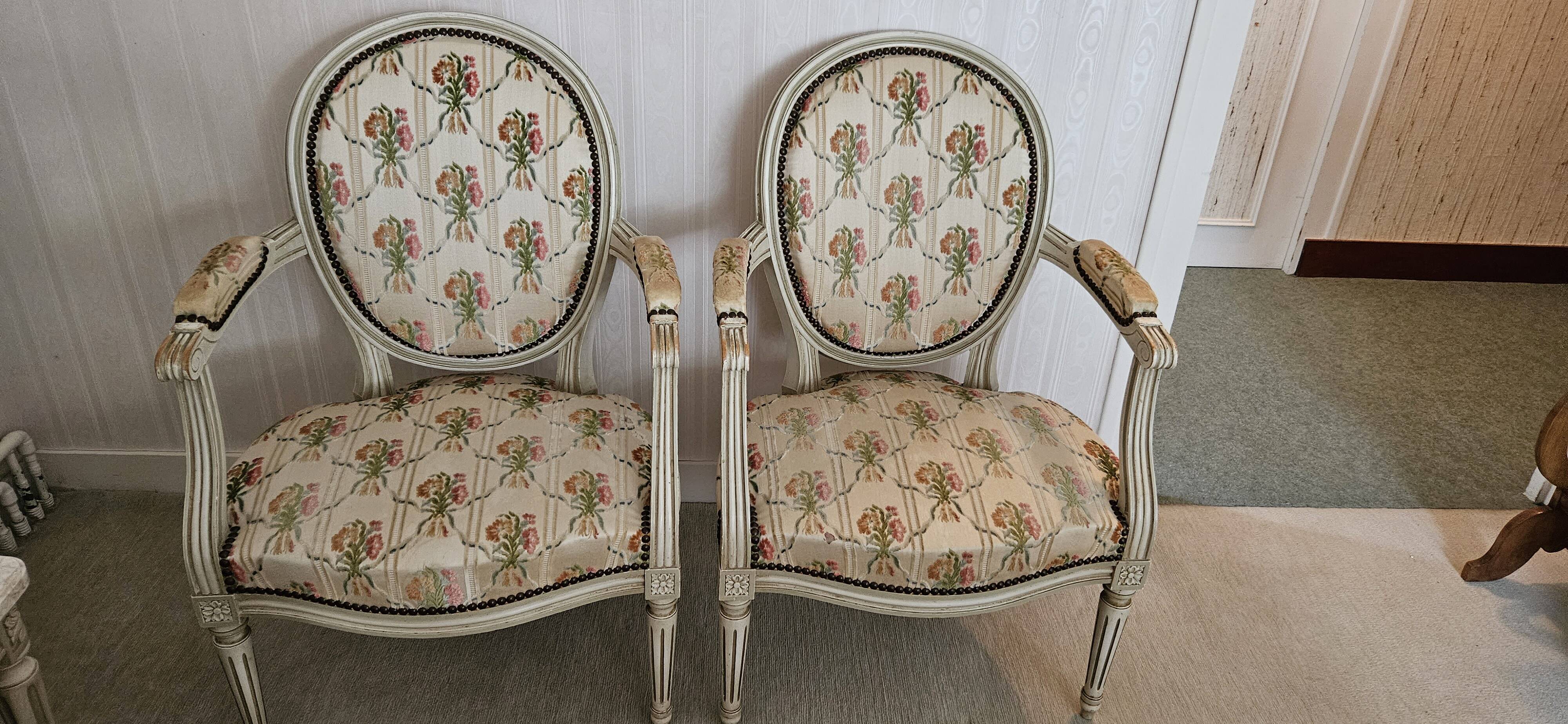 Pair of armchairs