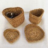 Duo of little pull-out baskets