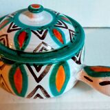 Ceramic fondue pot