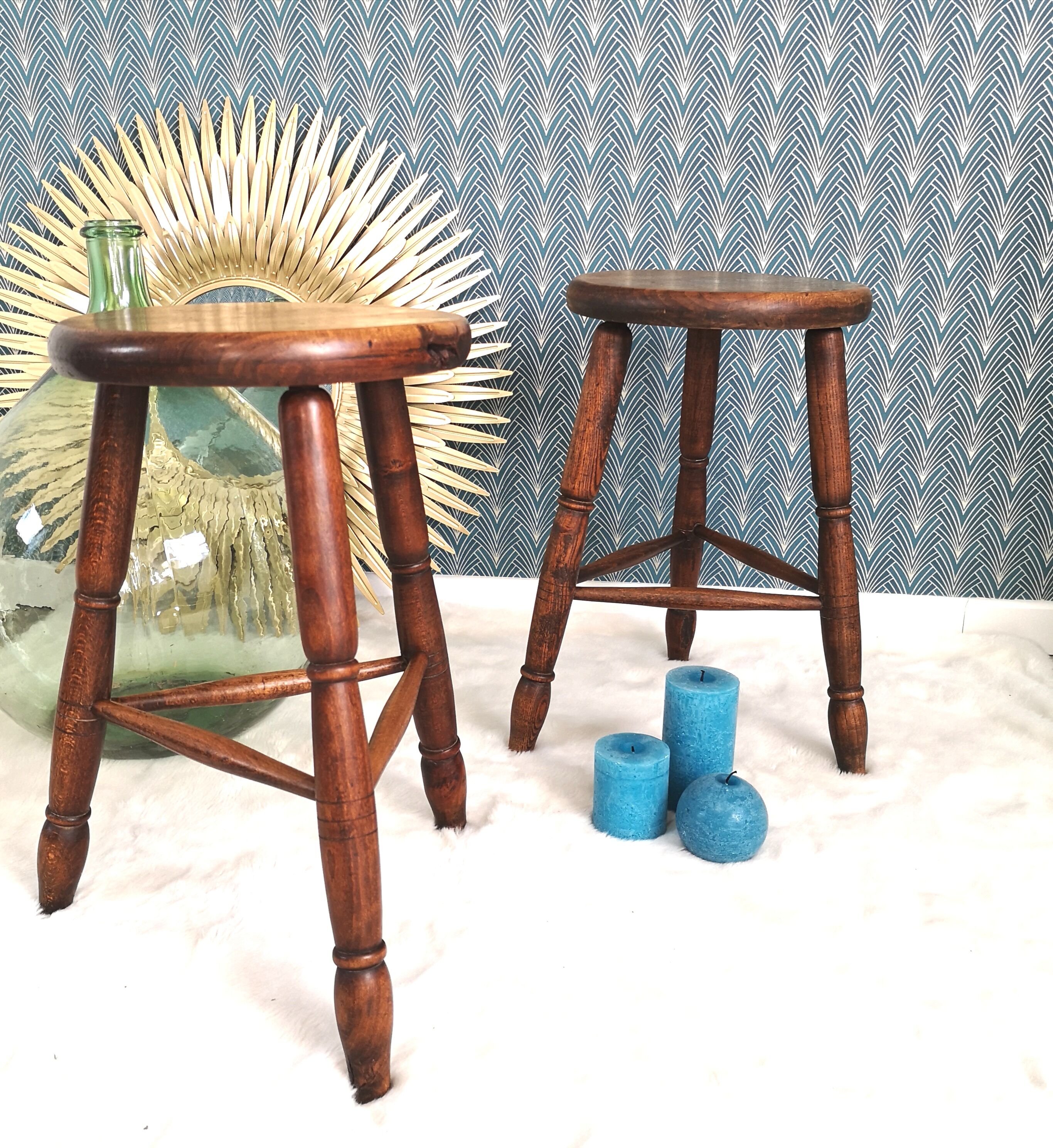 Pairs of tripod stools