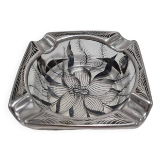 "Holy Grail" ashtray from the 1930s