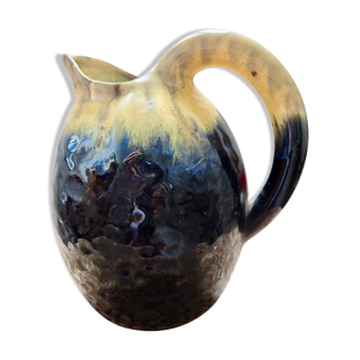 Pitcher