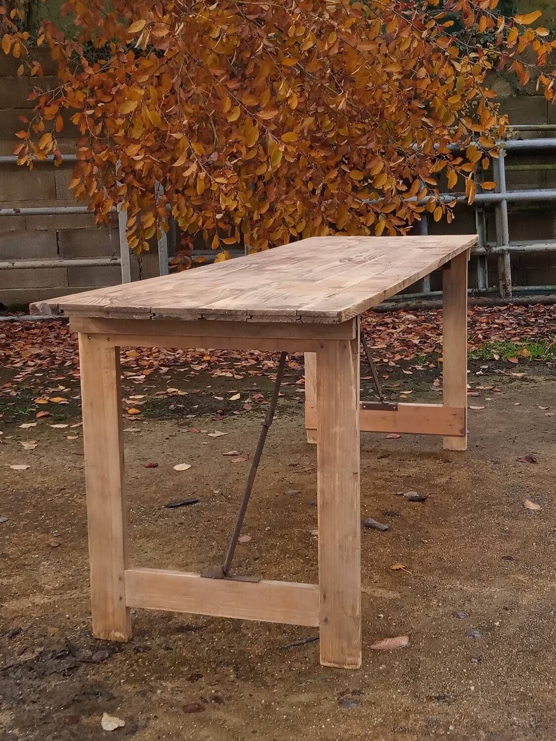 Table de ferme pliante