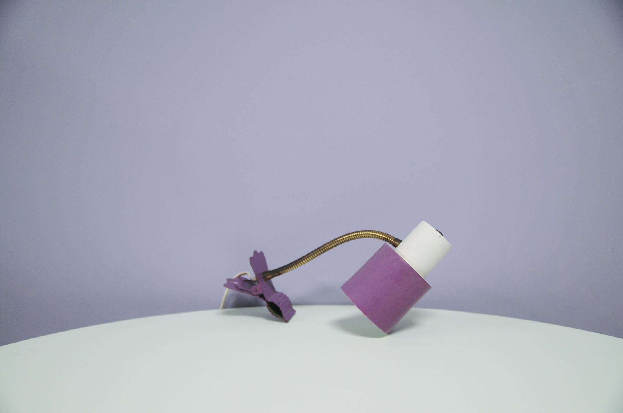 Purple clamp lamp Hala Zeist