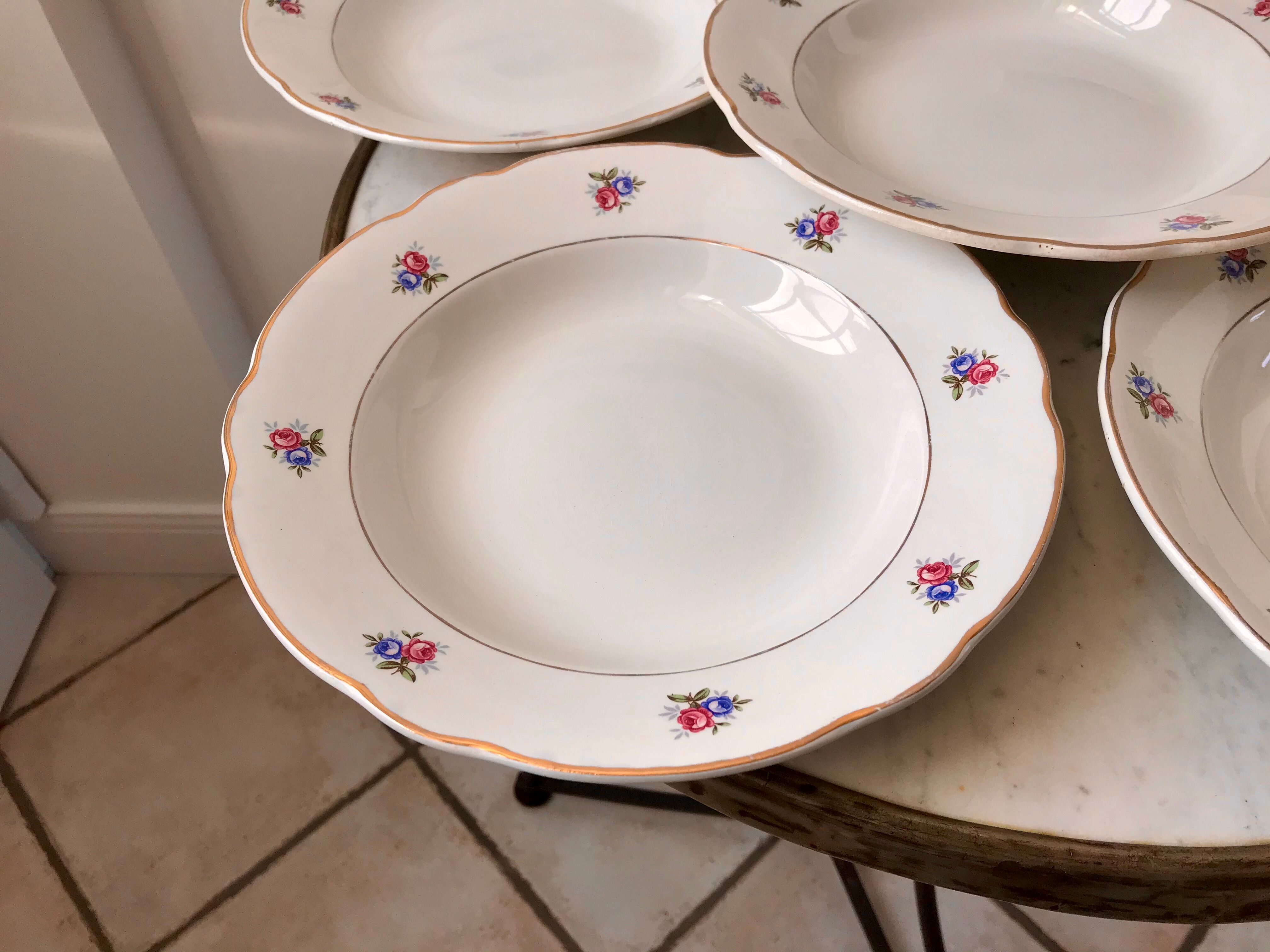 set of 6 hollow plates Digoin Sarreguemines small flowers 50s