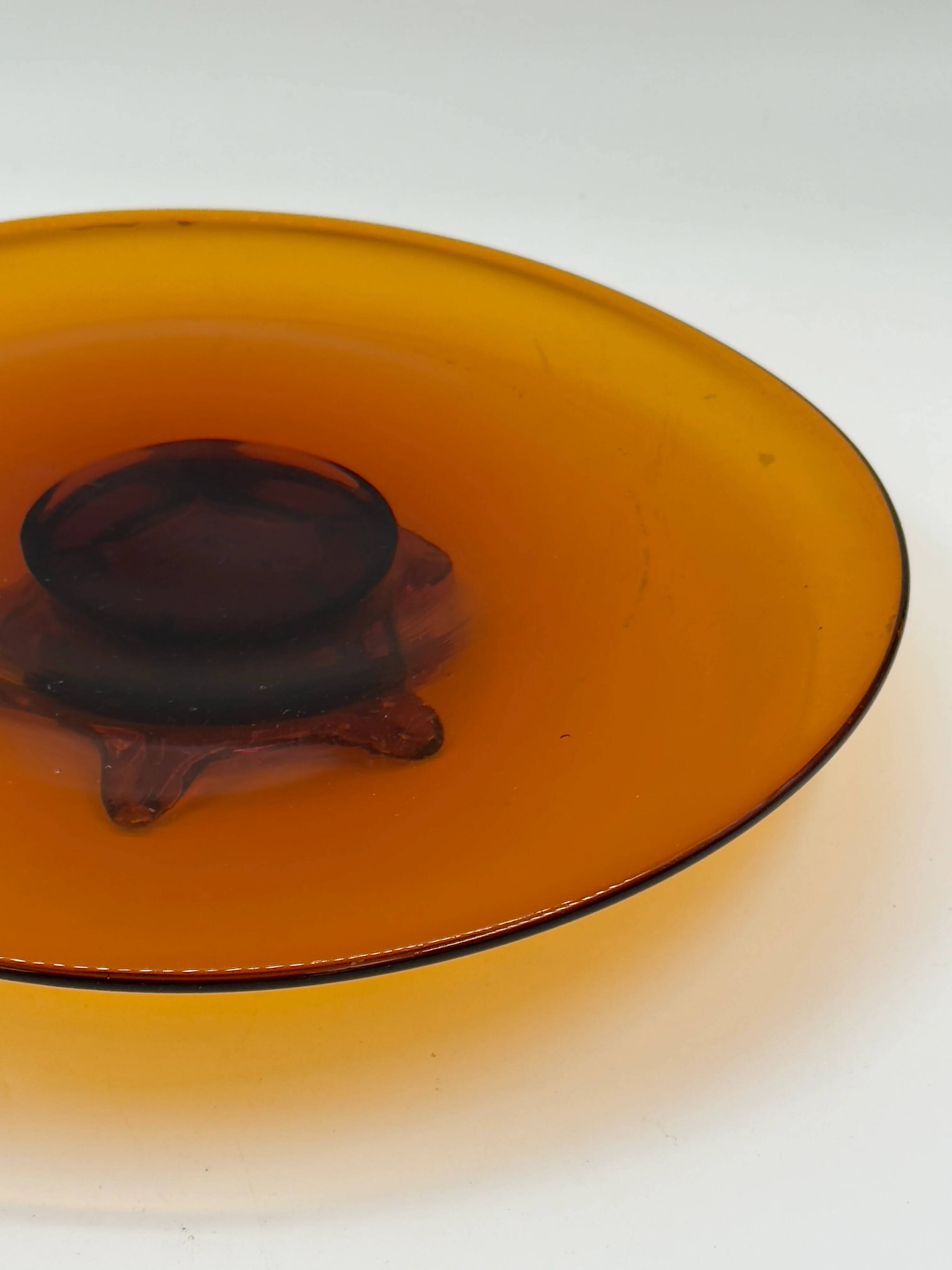 Vintage amber glass centrepiece bowl on a pedestal.