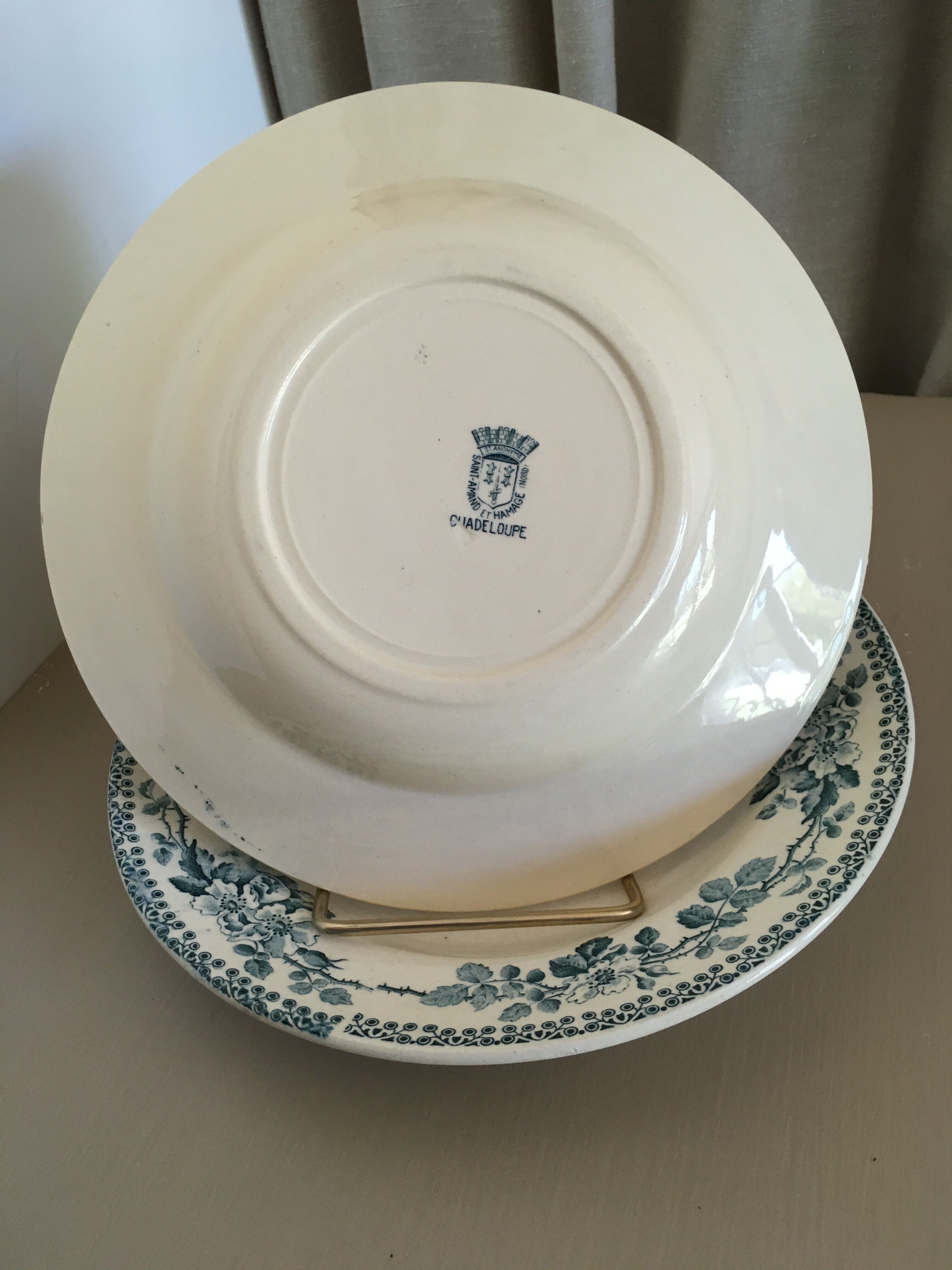 2 hollow plates earthenware st Amand model Guadeloupe